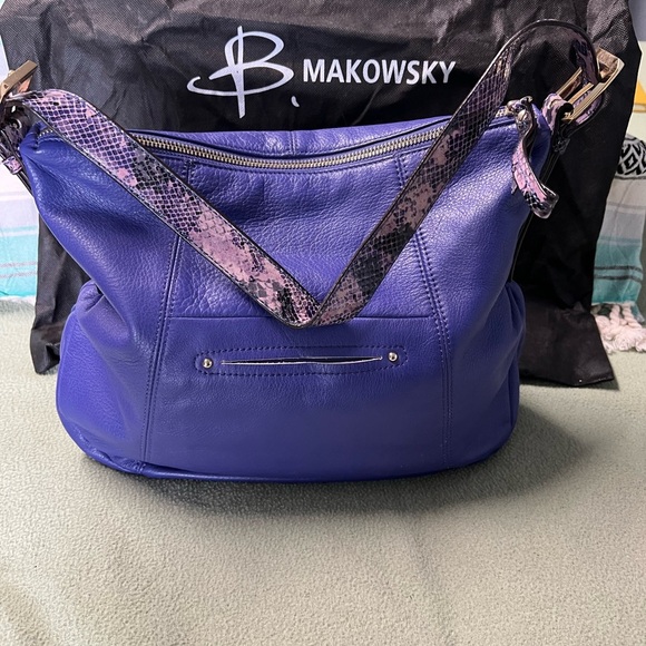 LIKE NEW ~ B. Makowsky Purple and Pink Leather Shoulder Bag - Picture 4 of 4